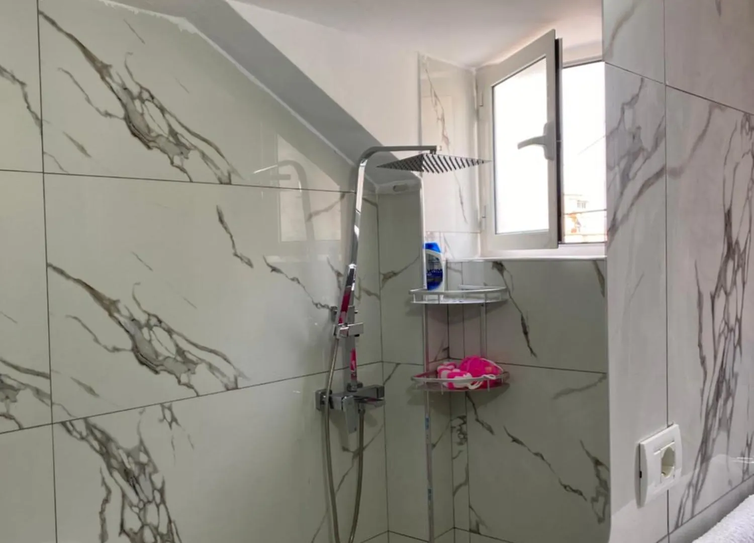 Cenis Apartment Tiran